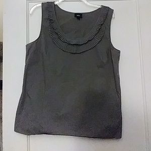 Gray tank w/ruffles